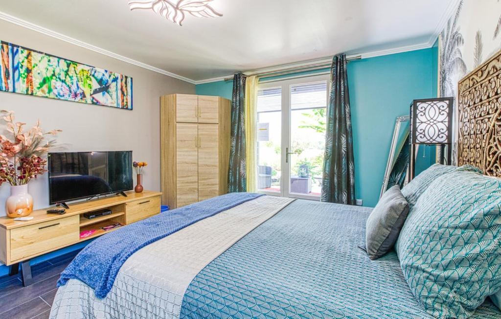 Agréable Chambre privative avec piscine et jacuzzi. Septfonds Extérieur photo
