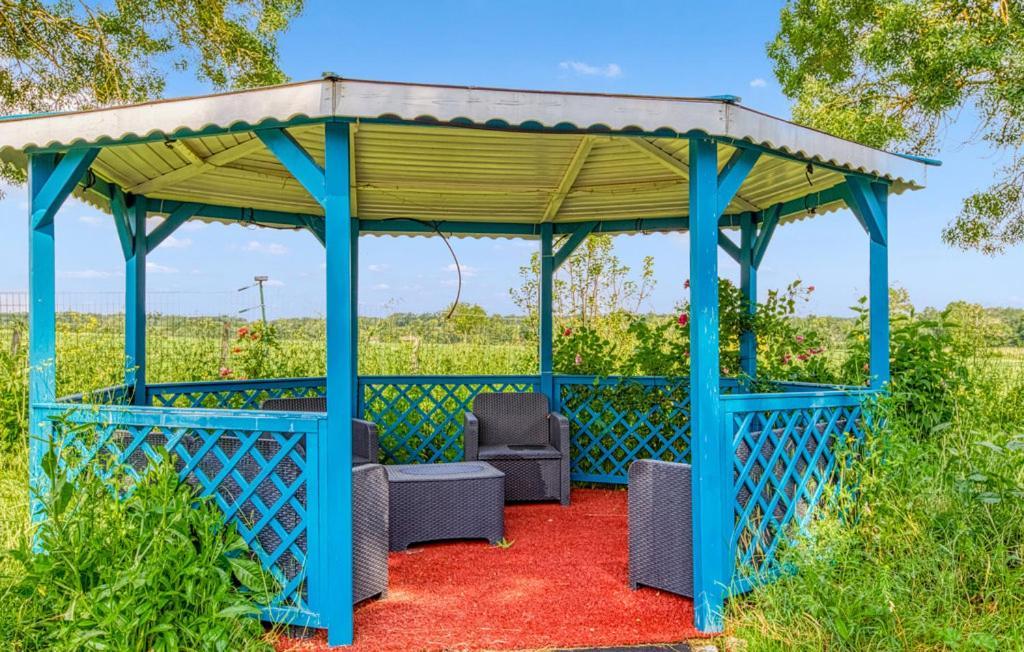 Agréable Chambre privative avec piscine et jacuzzi. Septfonds Extérieur photo